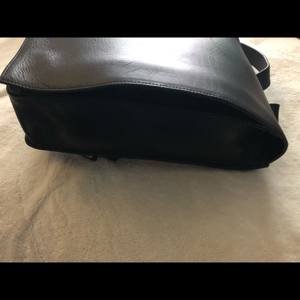 NEW black leather backpack - Picture 3 of 8